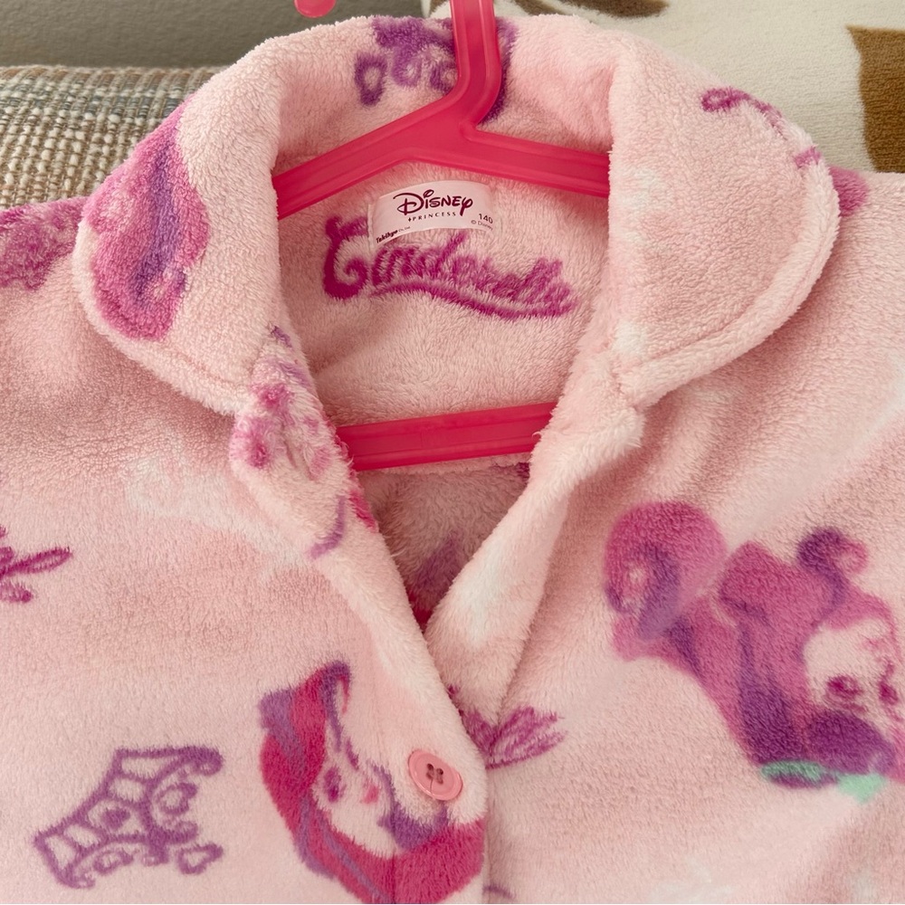‼️Sold‼️Disney Japan Princesses Plush Pink Purple Button Up Vest Girls Size 10 - Picture 2 of 7